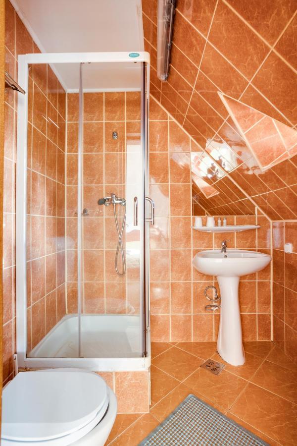 Hotel Bianca Belis Bagian luar foto